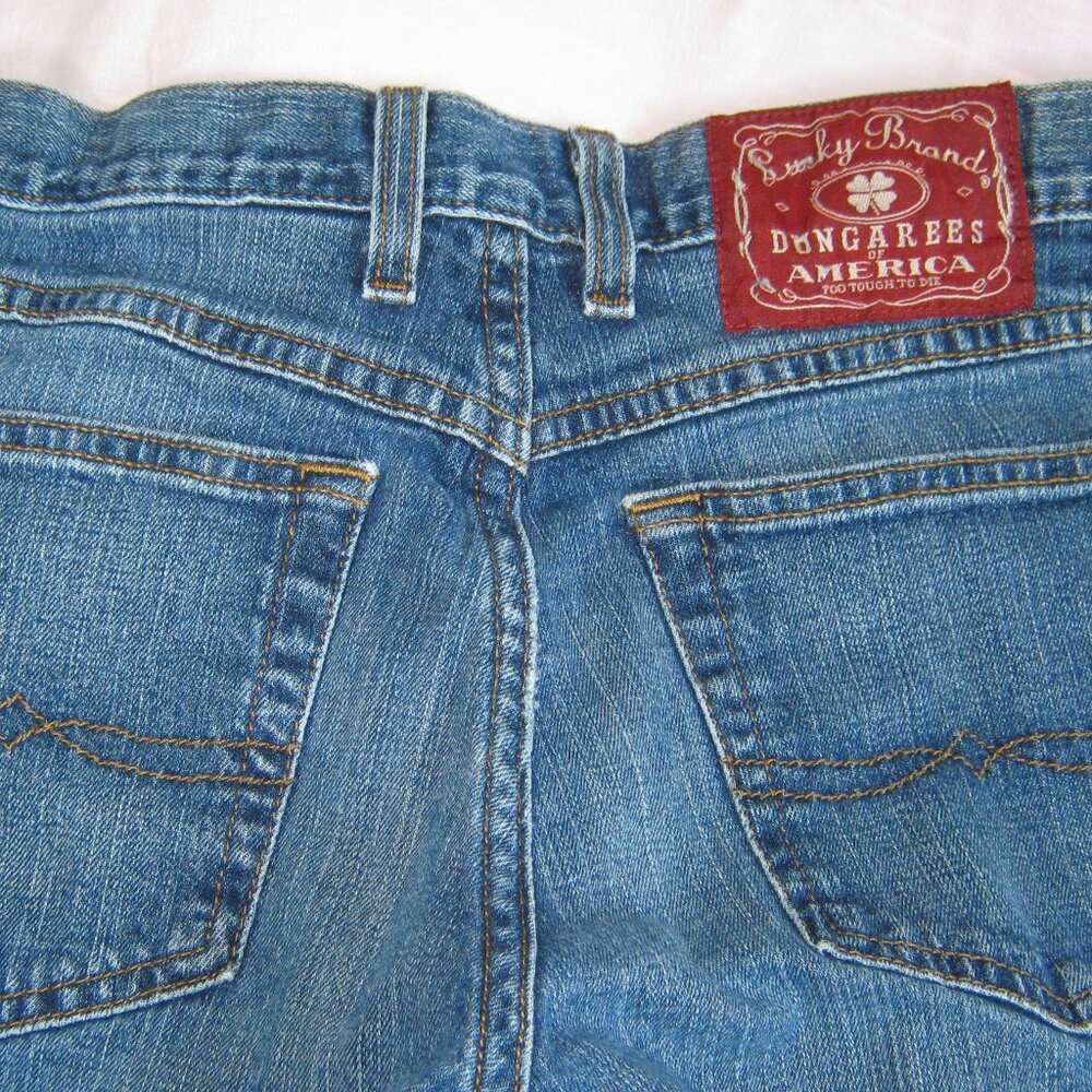 Lucky Brand Dungarees Mid Rise Flare Women's 6/28 VTG Jeans actual is W31 L31.5"